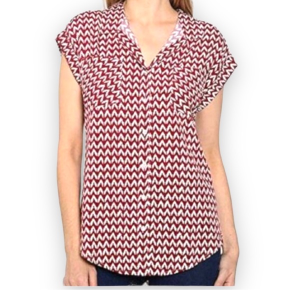 JACHS Girlfriend Tops Jachs Girlfriend Chevron Button Down Blouse